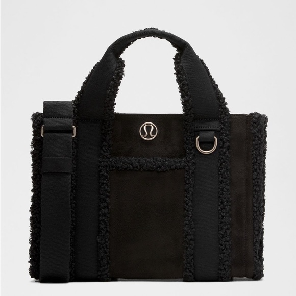 lululemon athletica Handbags - NWT Lululemon tote bag